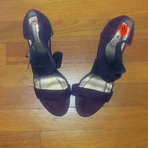 Women's Bandolino Heels, Brand New